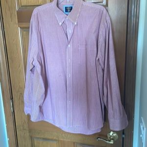 Men’s casual shirt